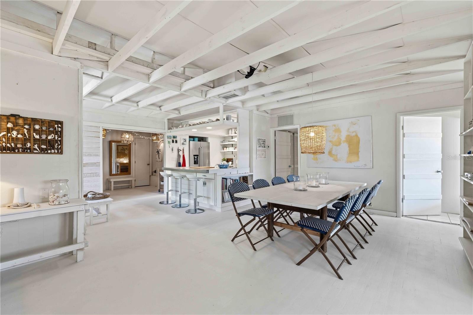 624 BAYSHORE RD, NOKOMIS, FL, 34275