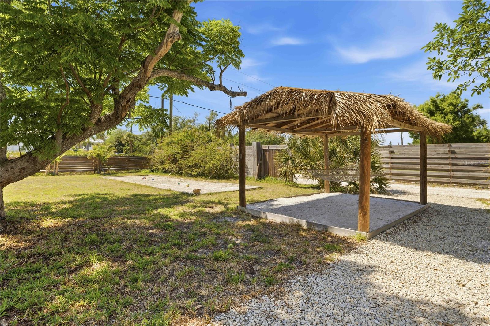 624 BAYSHORE RD, NOKOMIS, FL, 34275