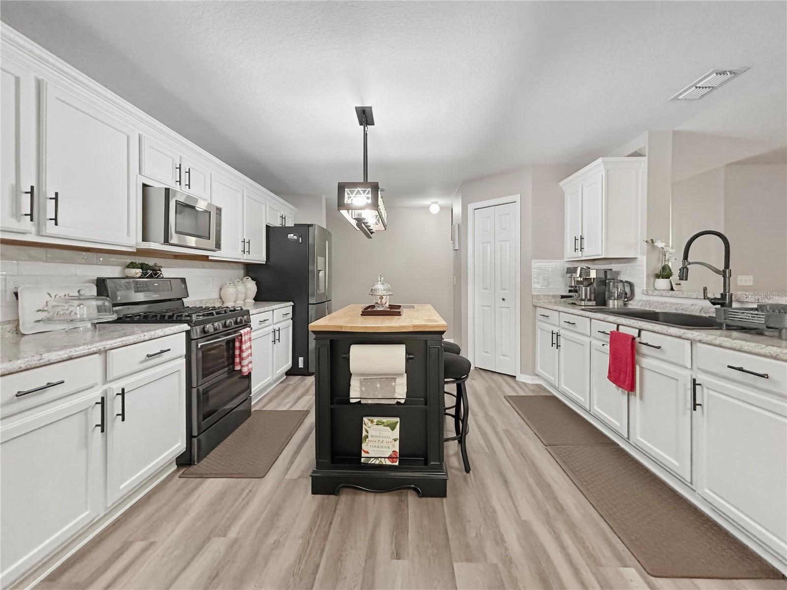 654 SKYRIDGE RD, CLERMONT, FL, 34711