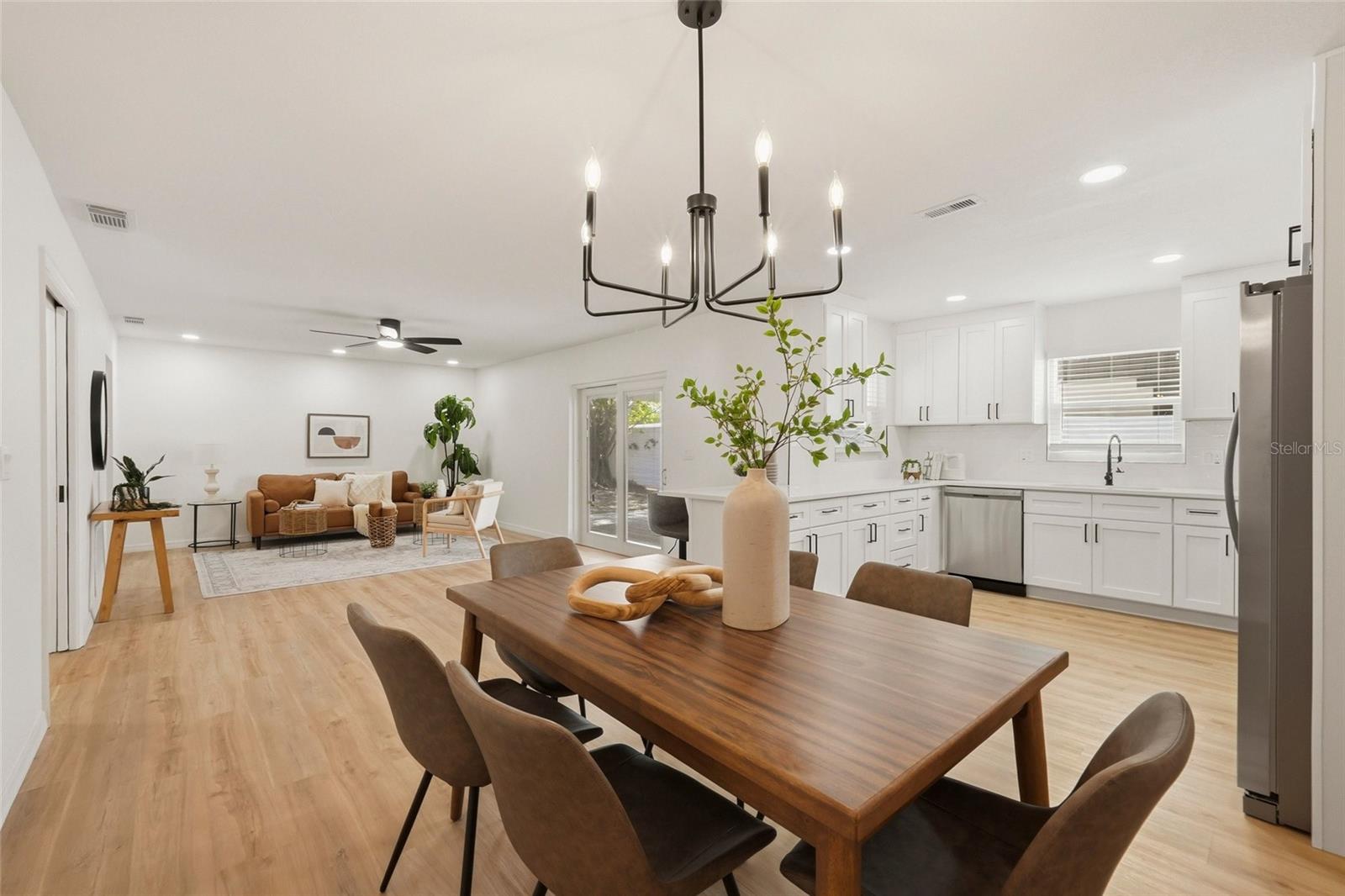 9516 MERRIMOOR BLVD, SEMINOLE, FL, 33777