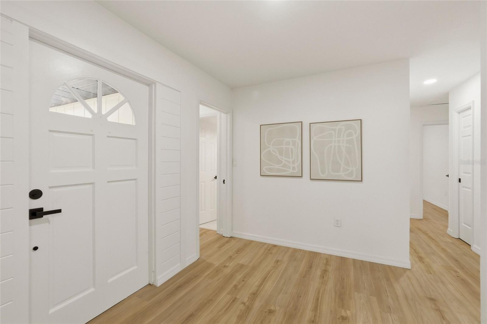 9516 MERRIMOOR BLVD, SEMINOLE, FL, 33777