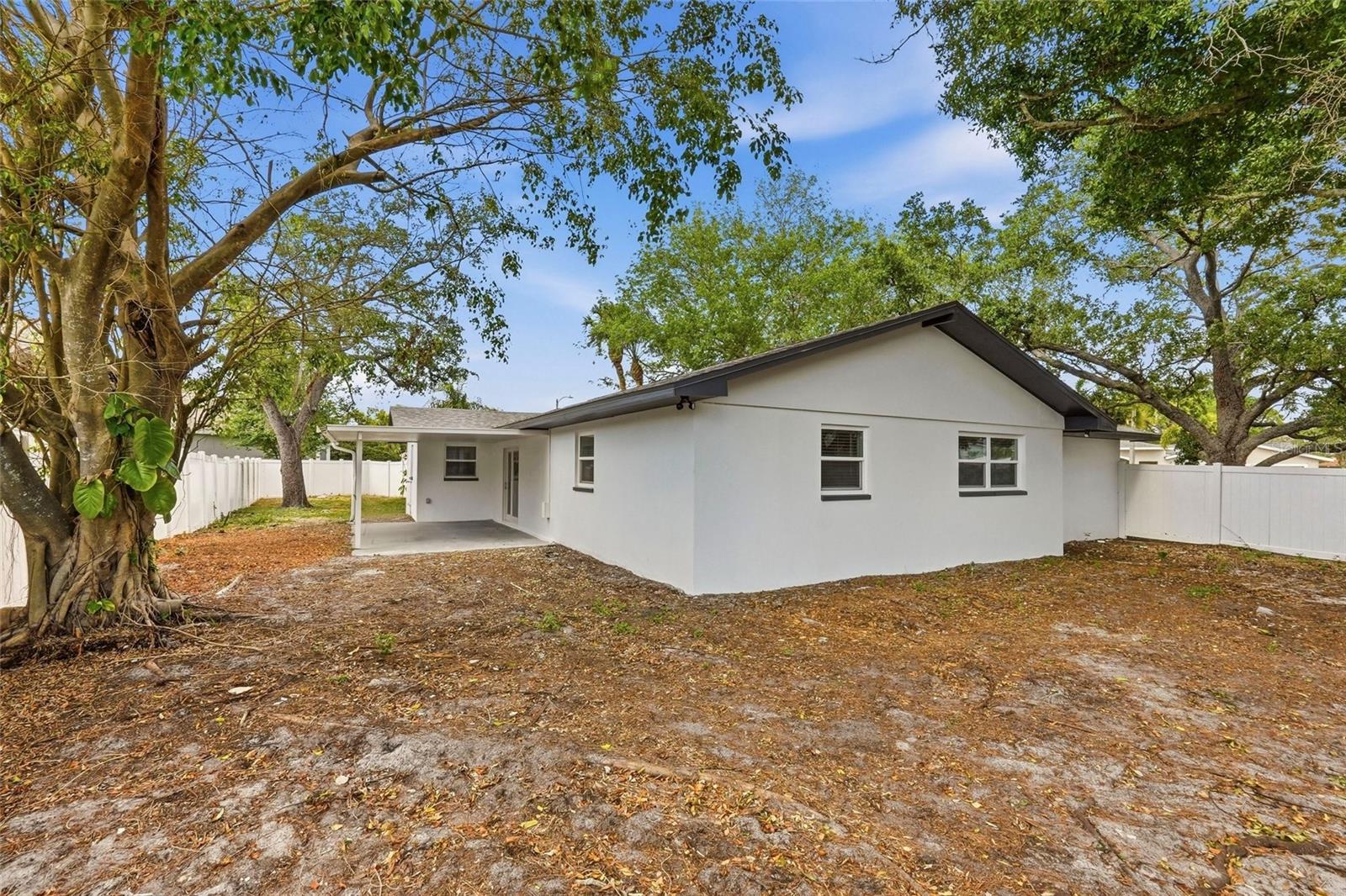 9516 MERRIMOOR BLVD, SEMINOLE, FL, 33777