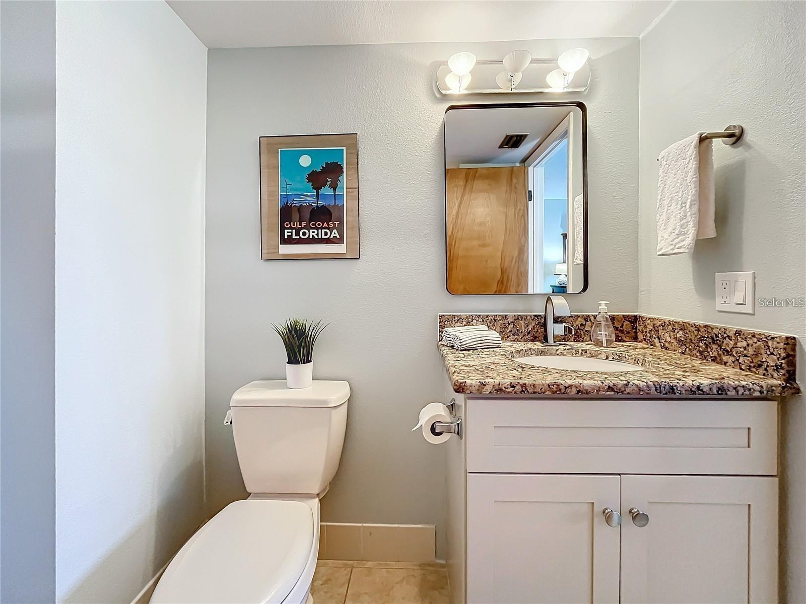 1750 HARBOR PL S #104, SOUTH PASADENA, FL, 33707