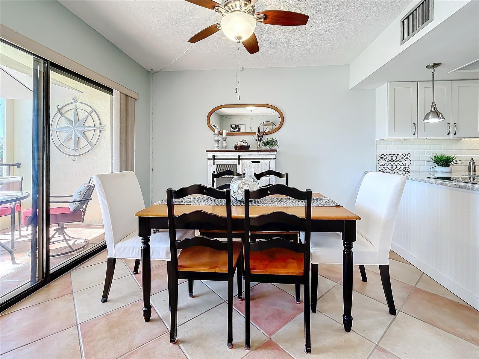 1750 HARBOR PL S #104, SOUTH PASADENA, FL, 33707