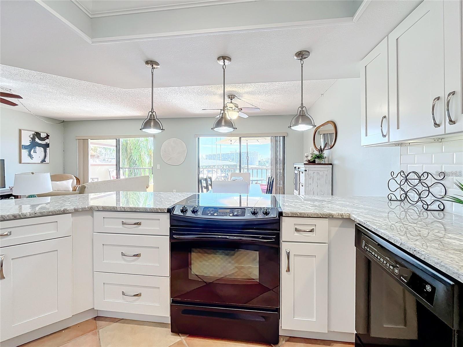 1750 HARBOR PL S #104, SOUTH PASADENA, FL, 33707