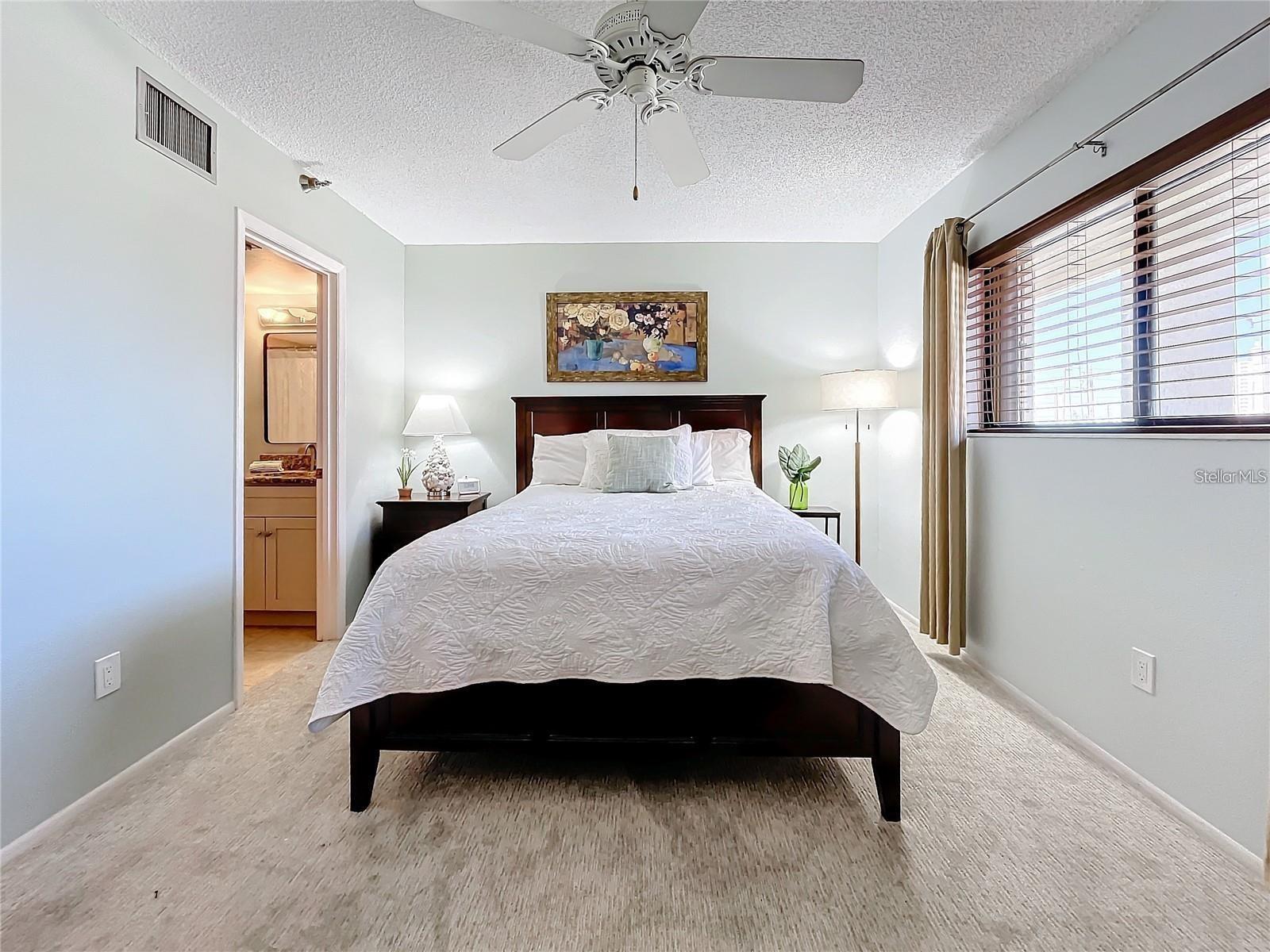 1750 HARBOR PL S #104, SOUTH PASADENA, FL, 33707