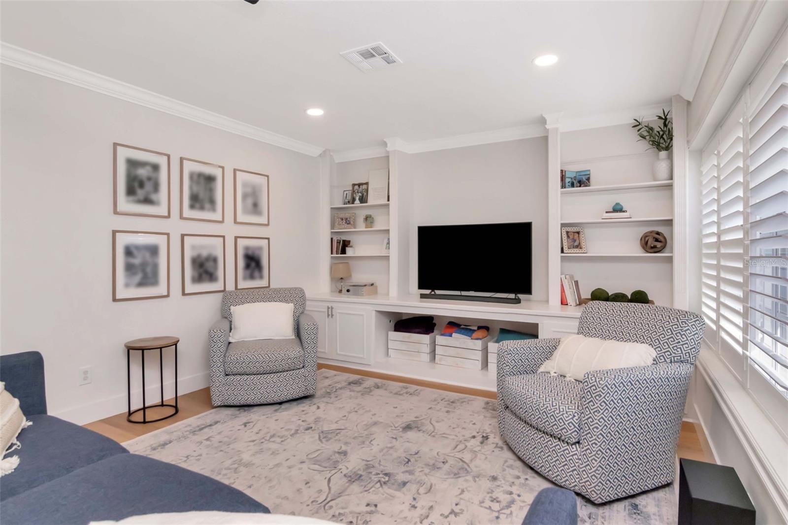 4609 S COOPER PL, TAMPA, FL, 33611