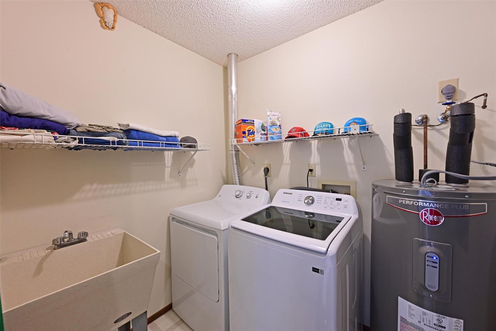 8103 13TH AVE NW, BRADENTON, FL, 34209