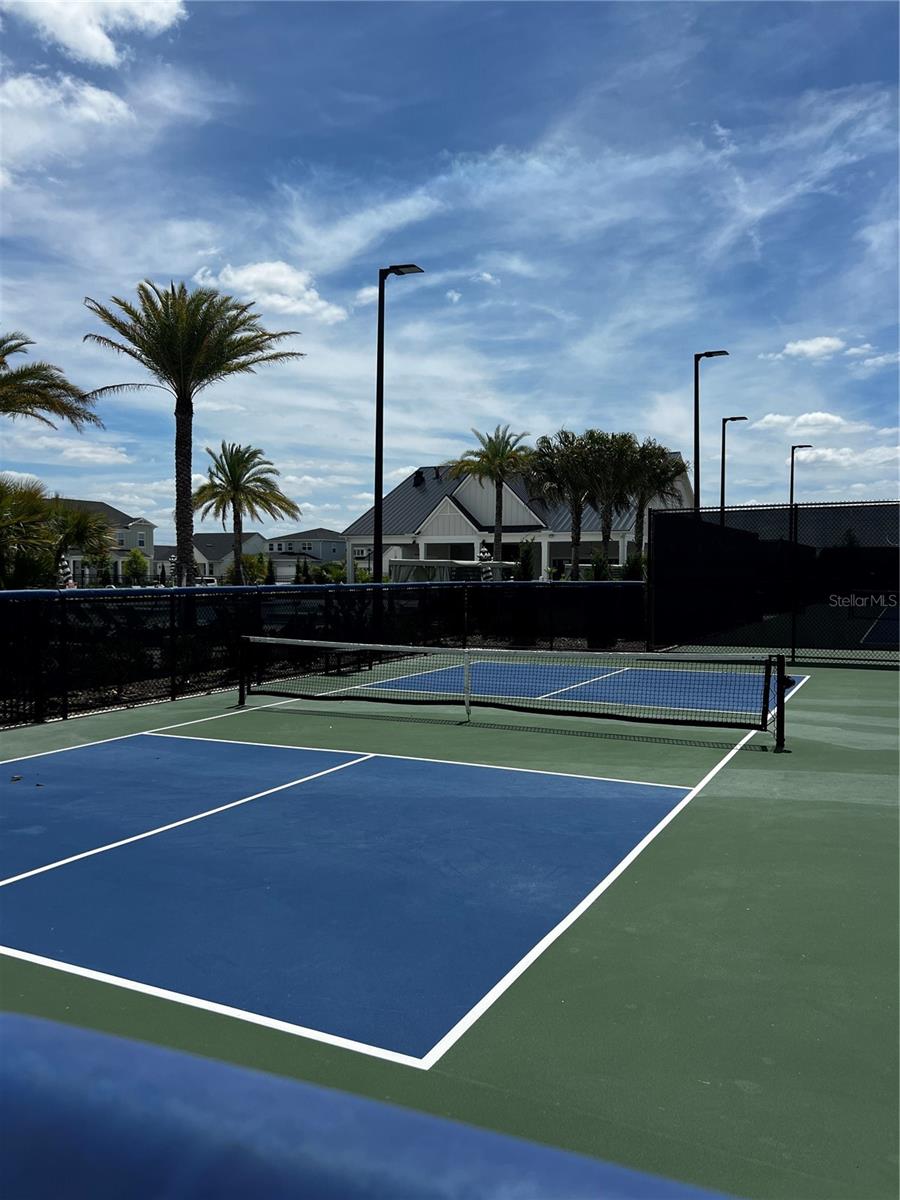 1741 CROWNCREST DR, APOPKA, FL, 32703