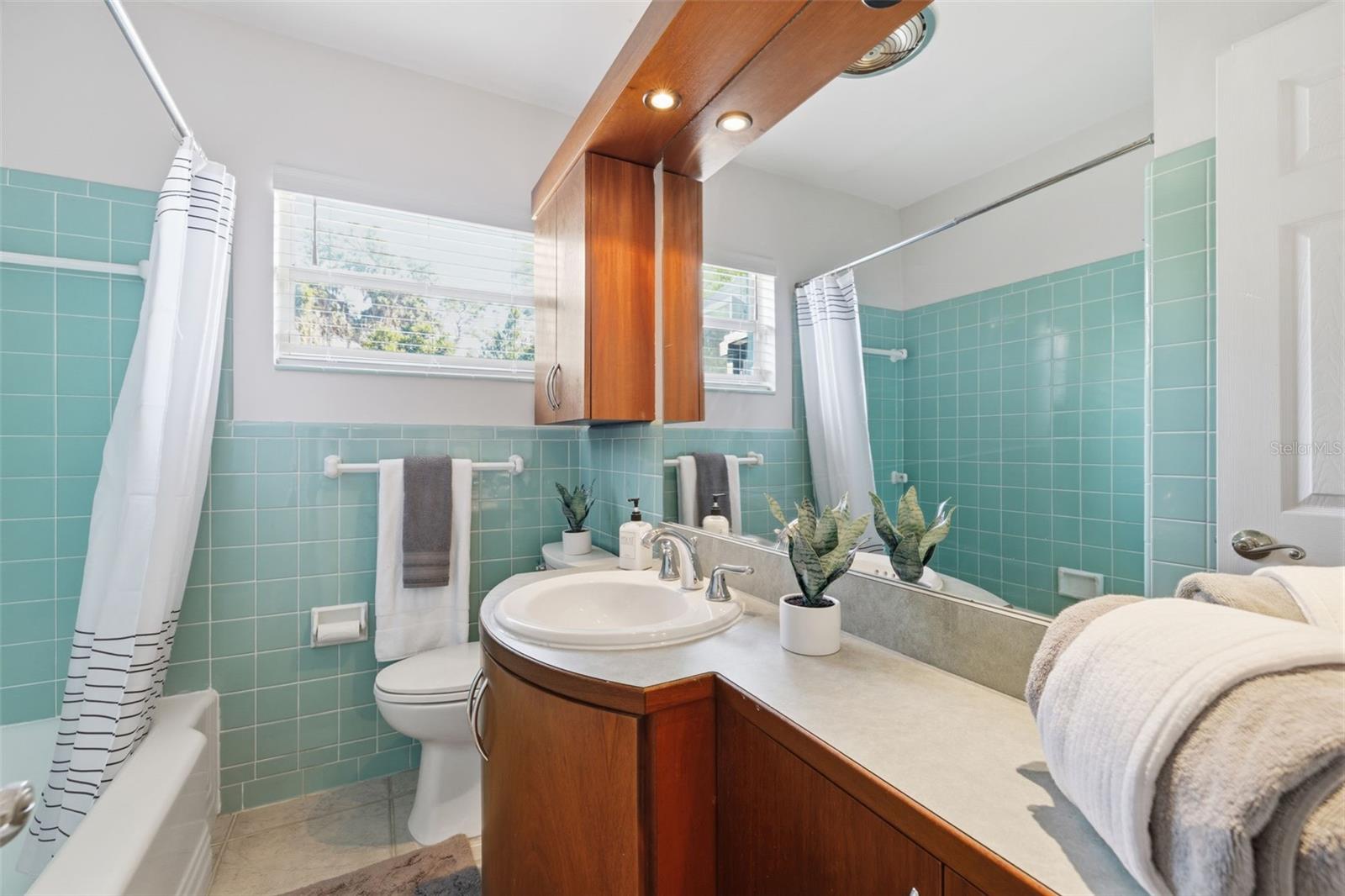 308 LIVE OAK AVE, TEMPLE TERRACE, FL, 33617