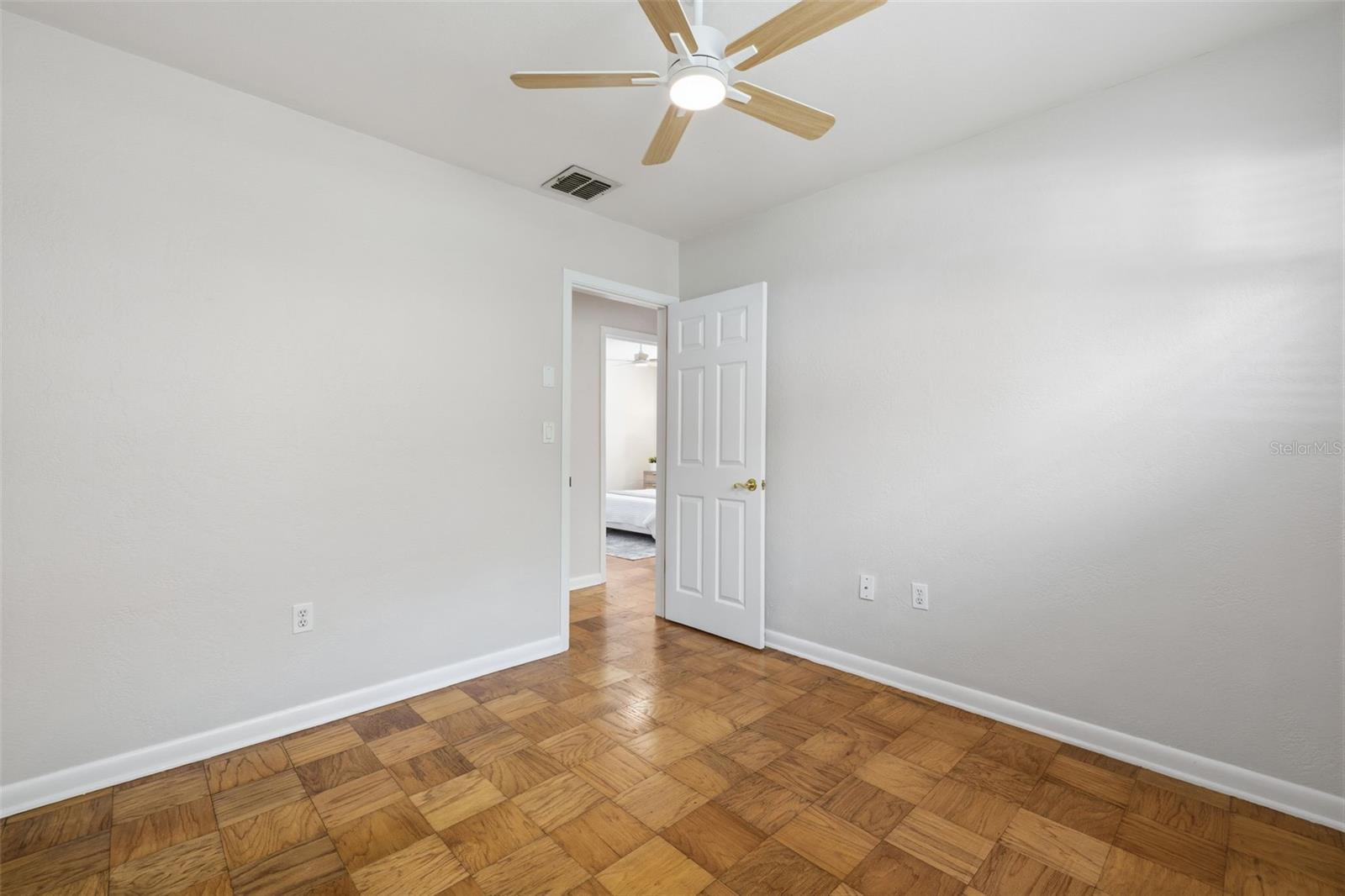 308 LIVE OAK AVE, TEMPLE TERRACE, FL, 33617