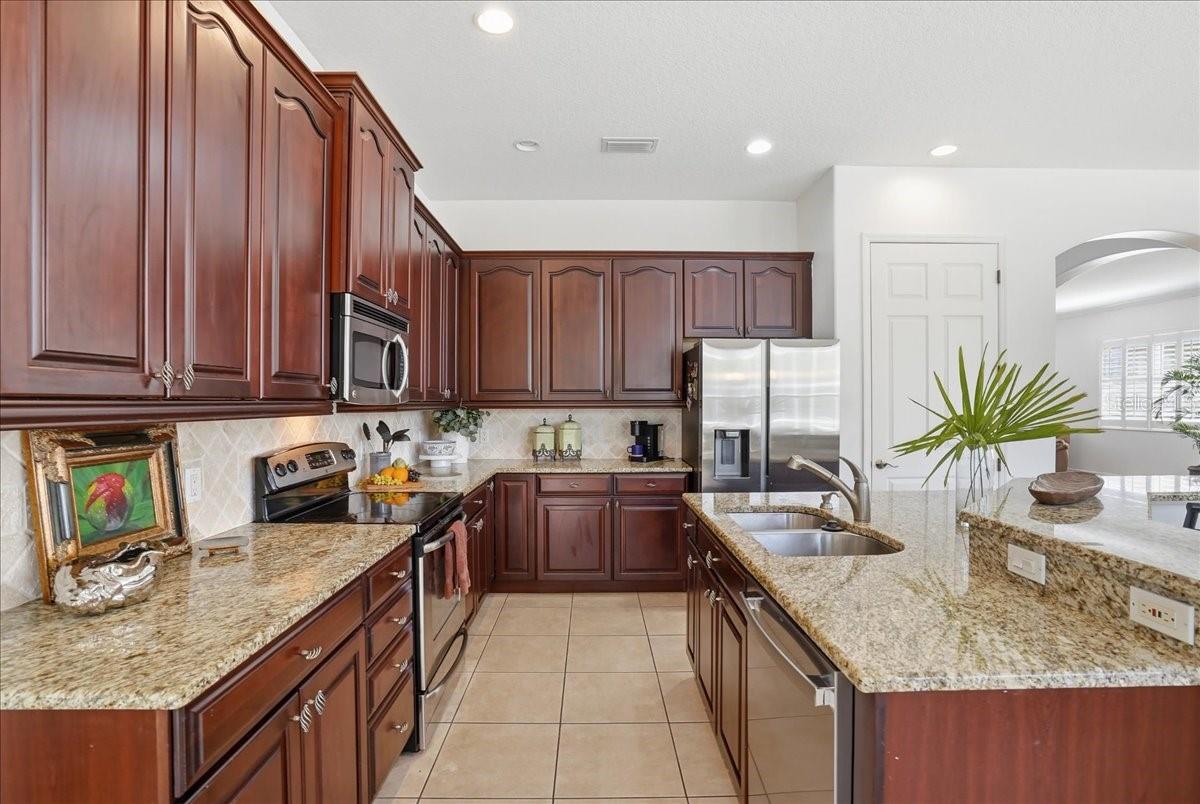 5809 LEXINGTON DR, PARRISH, FL, 34219