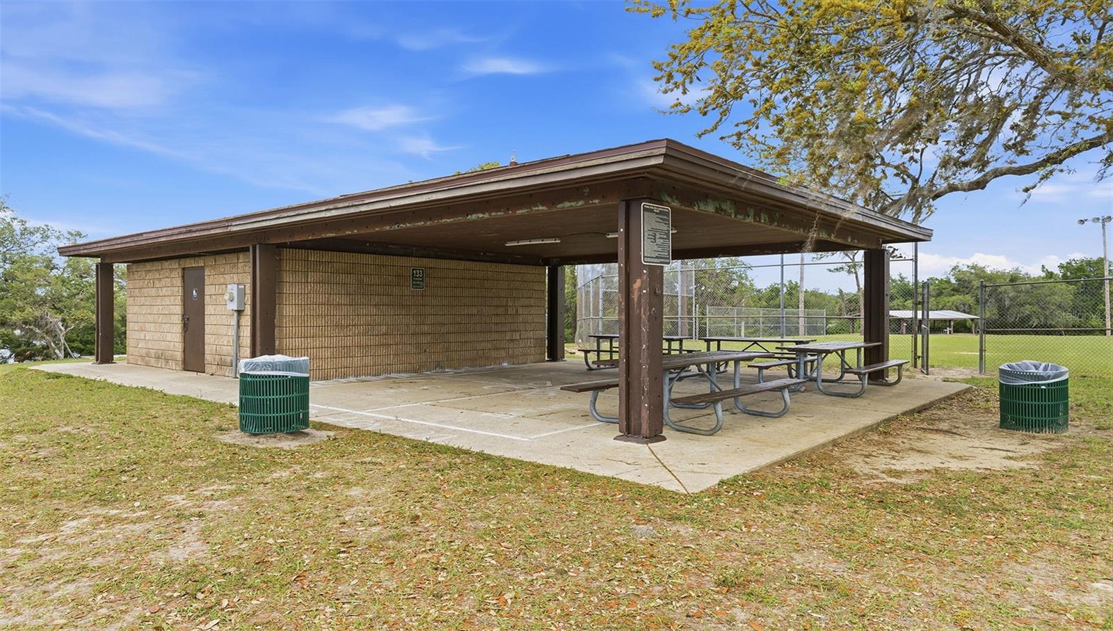 8315 N 37TH ST, TAMPA, FL, 33604