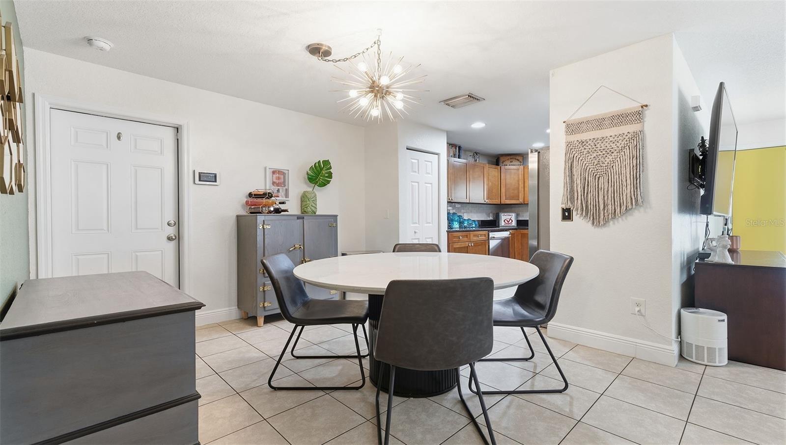 8315 N 37TH ST, TAMPA, FL, 33604