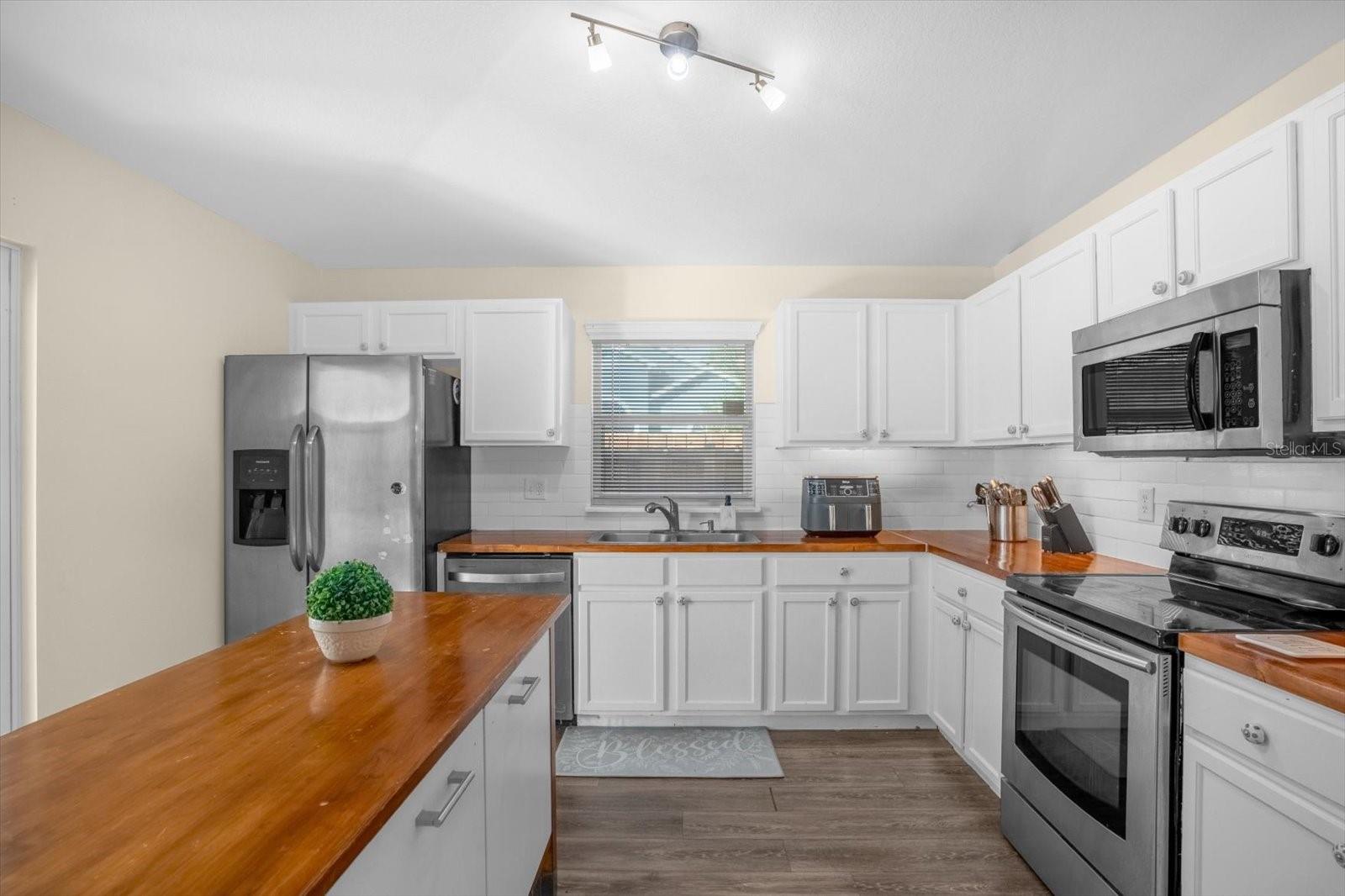 2547 ABACUS CT, LAKE MARY, FL, 32746