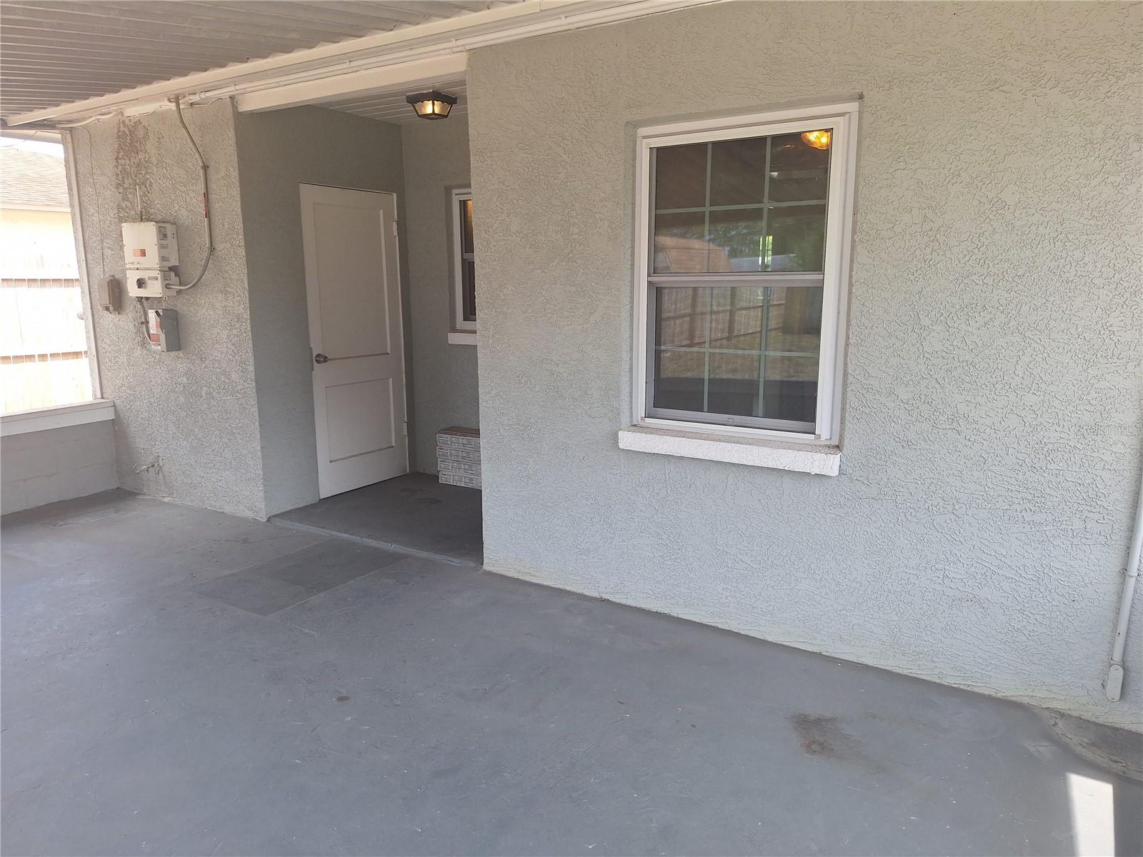 8916 NARCISSUS AVE, SEMINOLE, FL, 33777