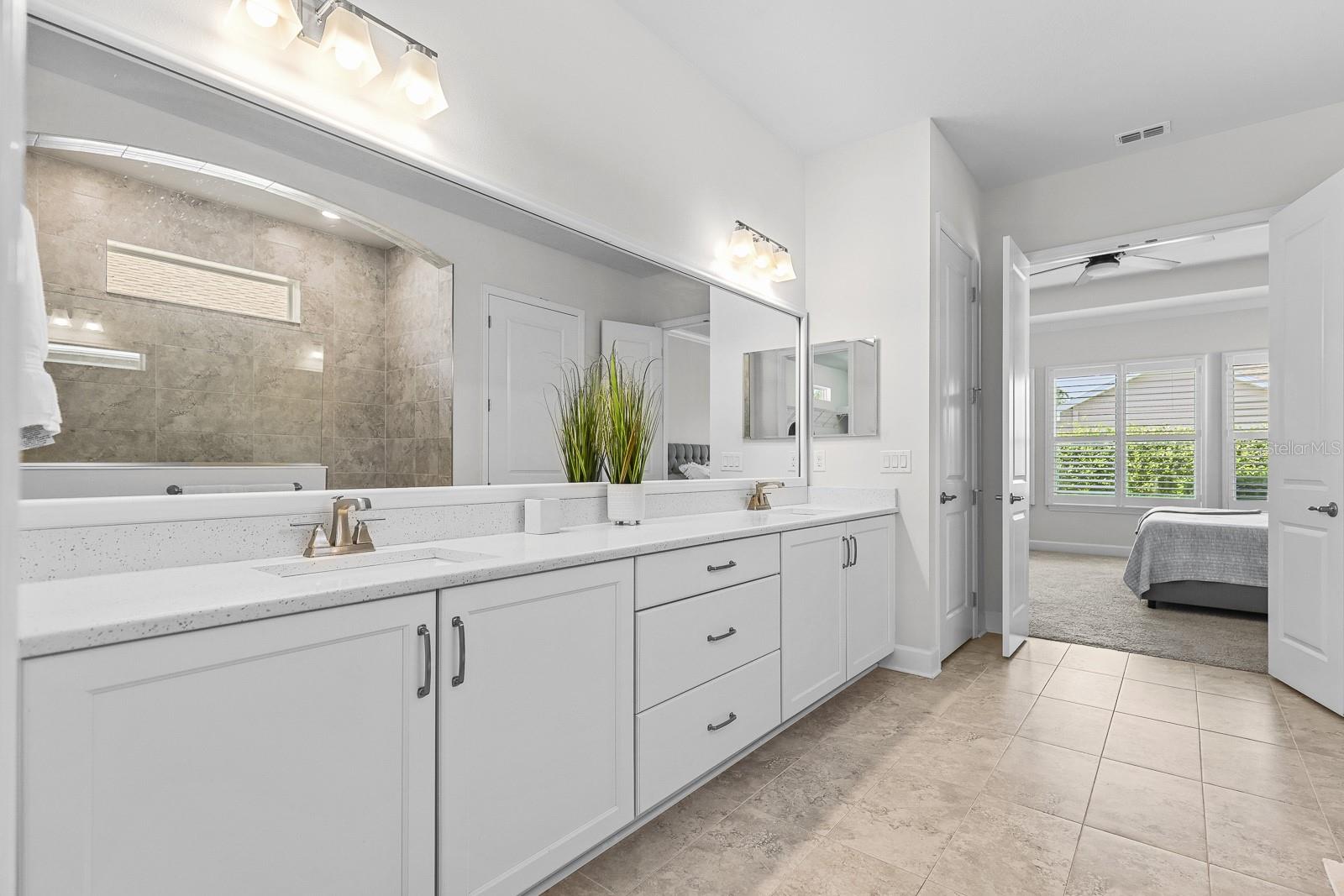 13930 NATURES RESERVE DR, LITHIA, FL, 33547