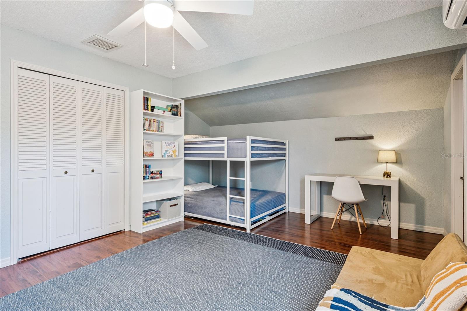 4202 WOODLYNNE LN, ORLANDO, FL, 32812