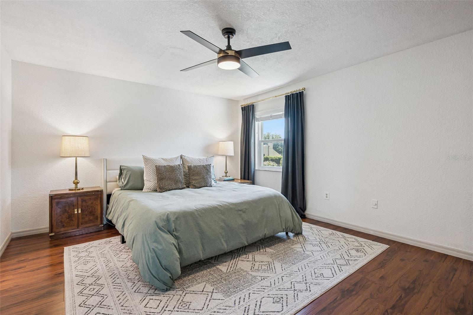 4202 WOODLYNNE LN, ORLANDO, FL, 32812