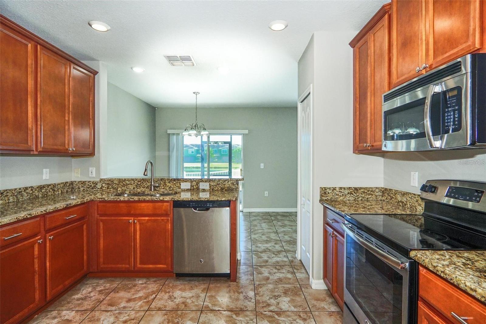 1913 HAWKS VIEW DR, RUSKIN, FL, 33570