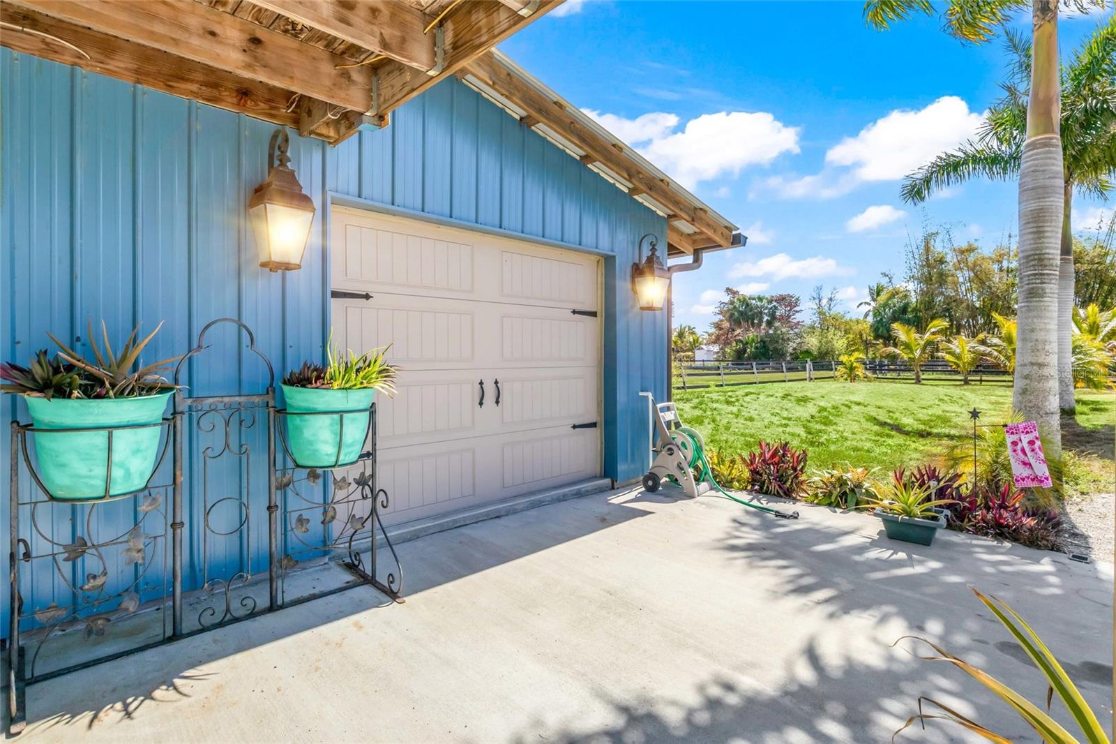 6050 STRINGFELLOW RD, ST JAMES CITY, FL, 33956