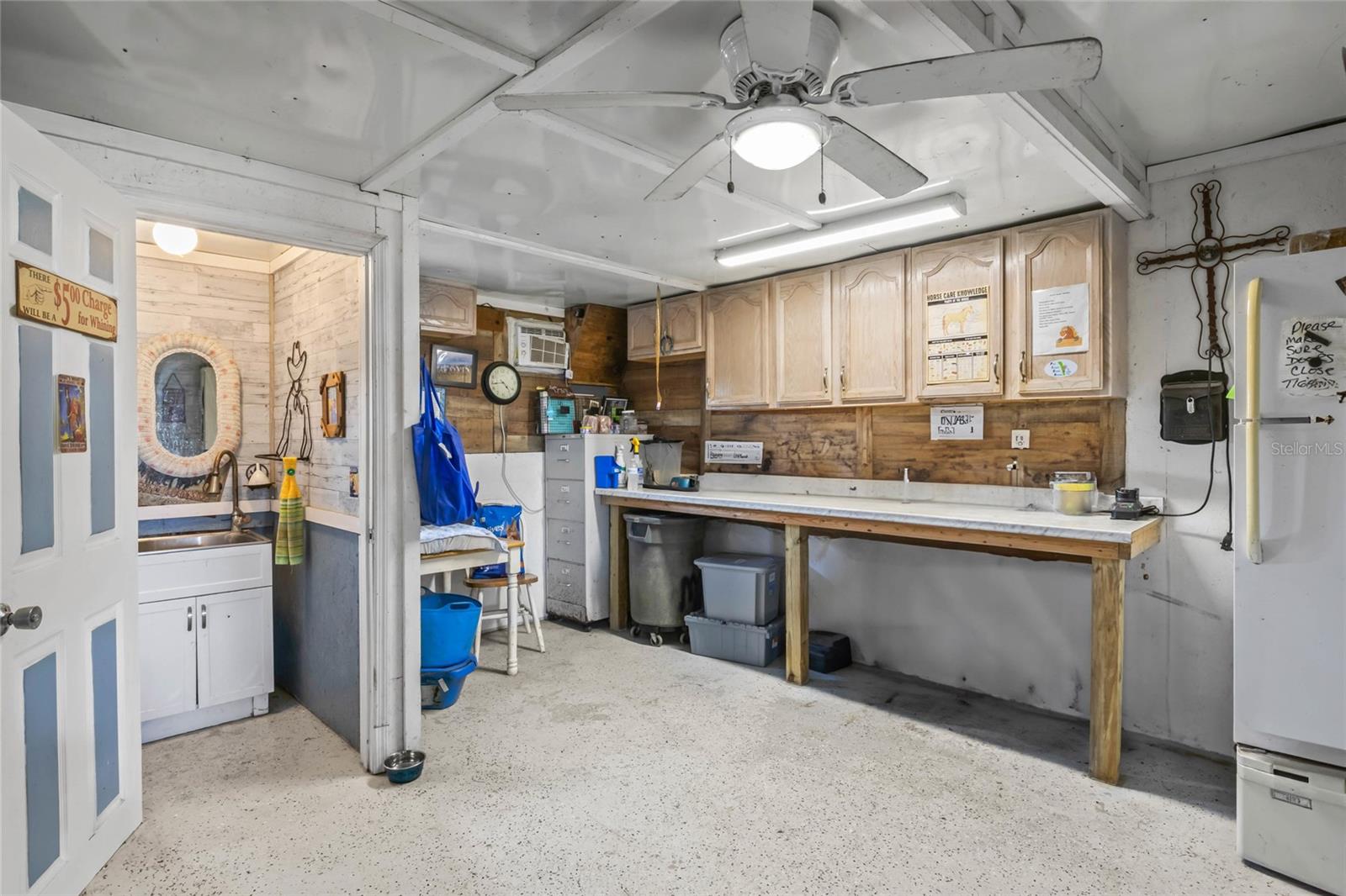 6050 STRINGFELLOW RD, ST JAMES CITY, FL, 33956