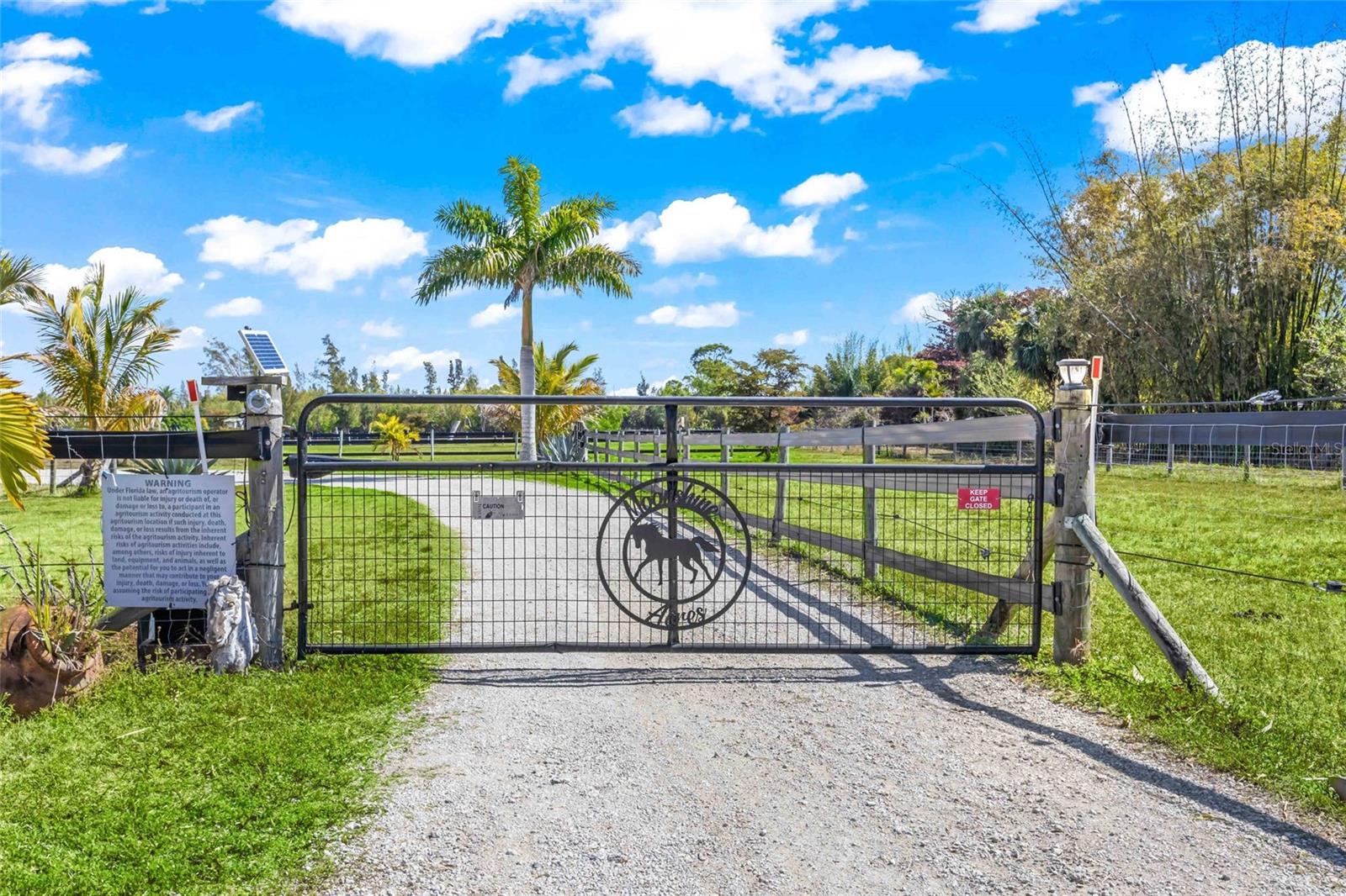 6050 STRINGFELLOW RD, ST JAMES CITY, FL, 33956