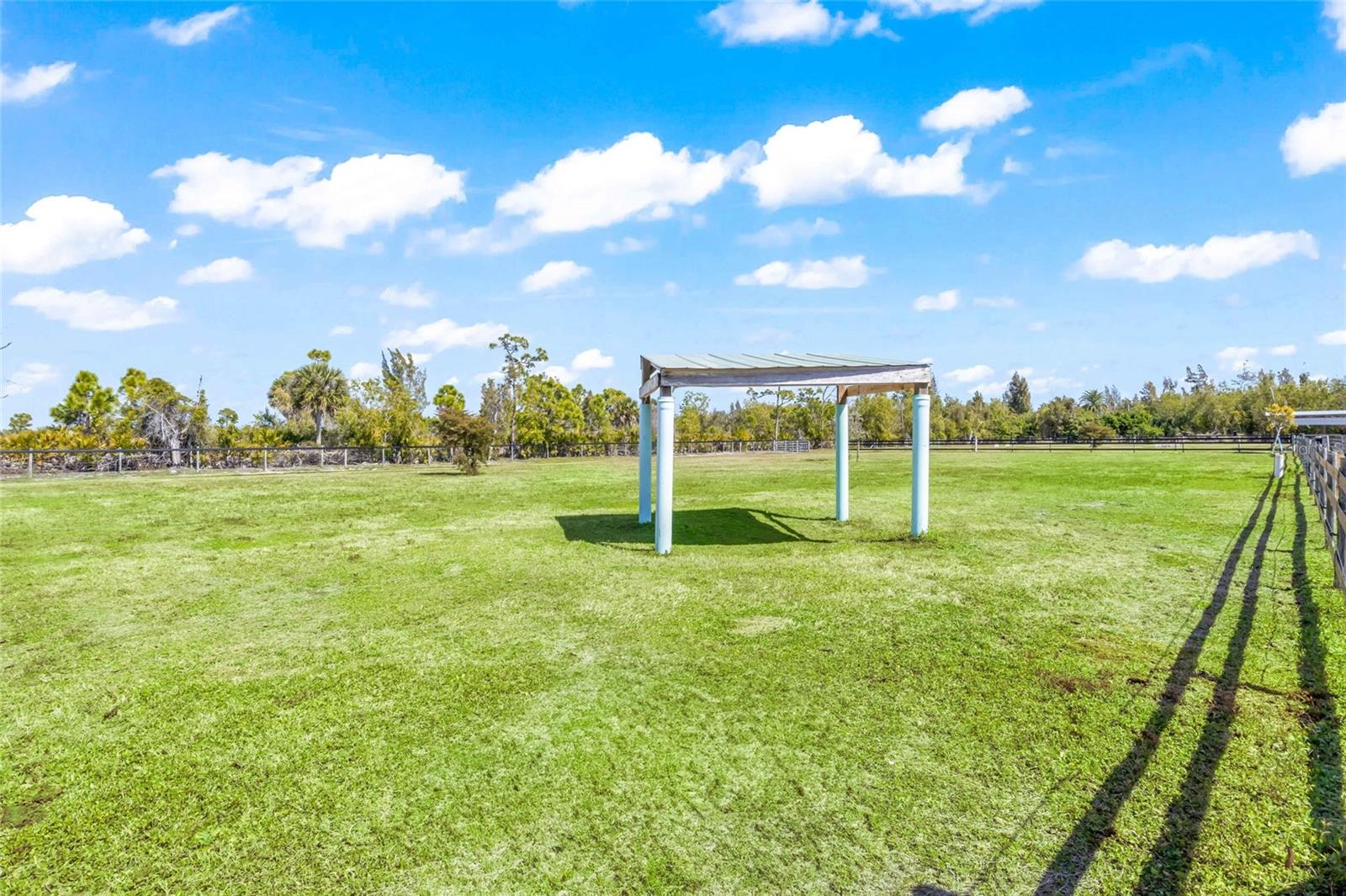 6050 STRINGFELLOW RD, ST JAMES CITY, FL, 33956