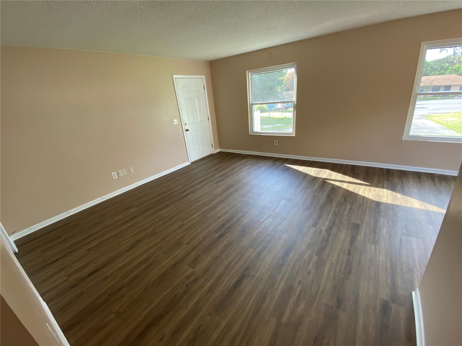 922 BEAU CT, ORANGE CITY, FL, 32763