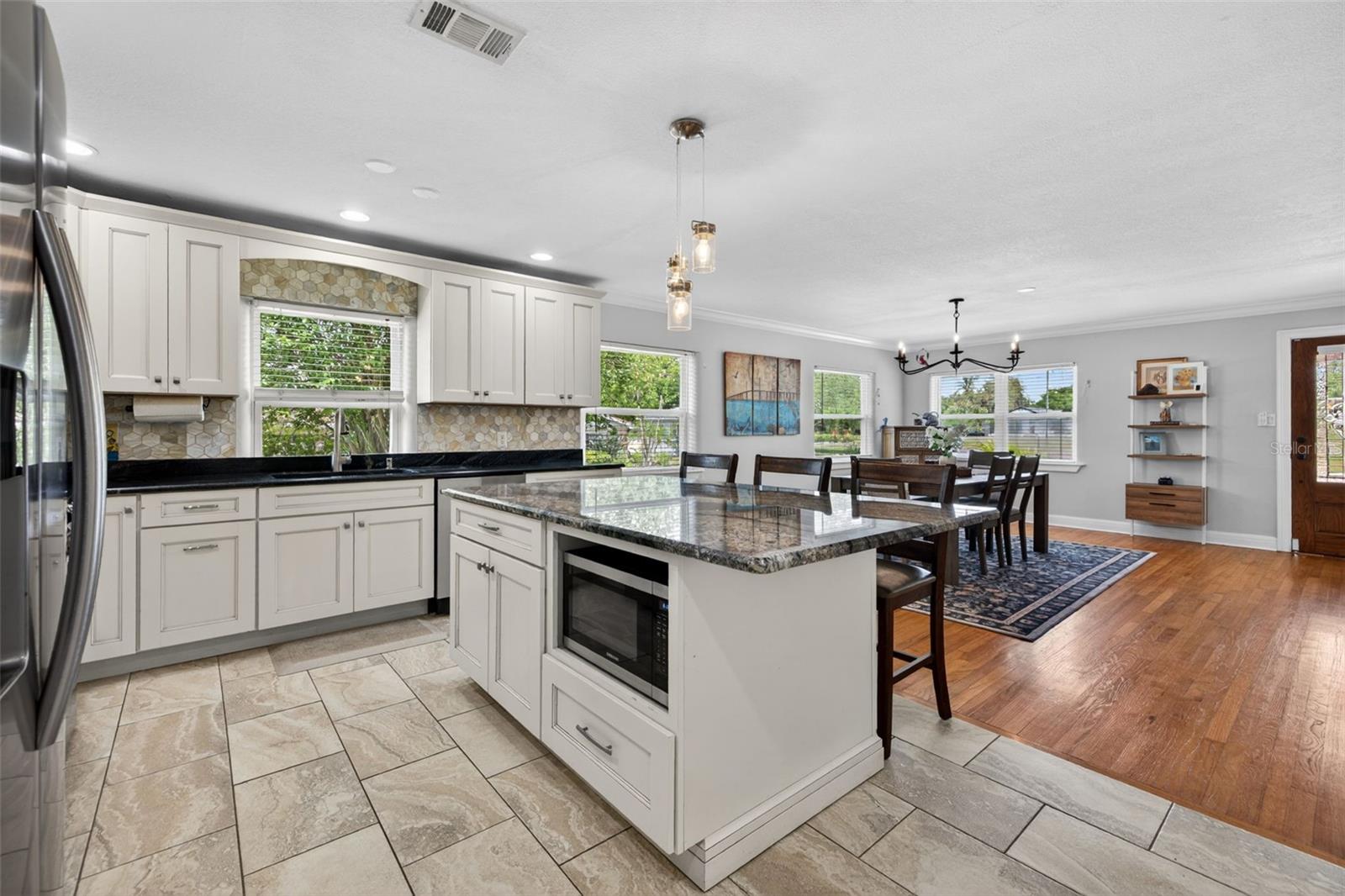 3318 N RIDGE AVE, TAMPA, FL, 33603