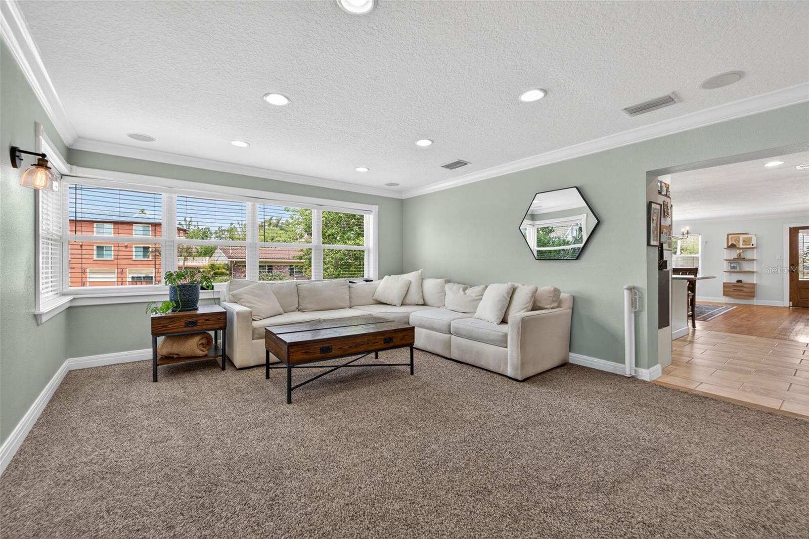 3318 N RIDGE AVE, TAMPA, FL, 33603