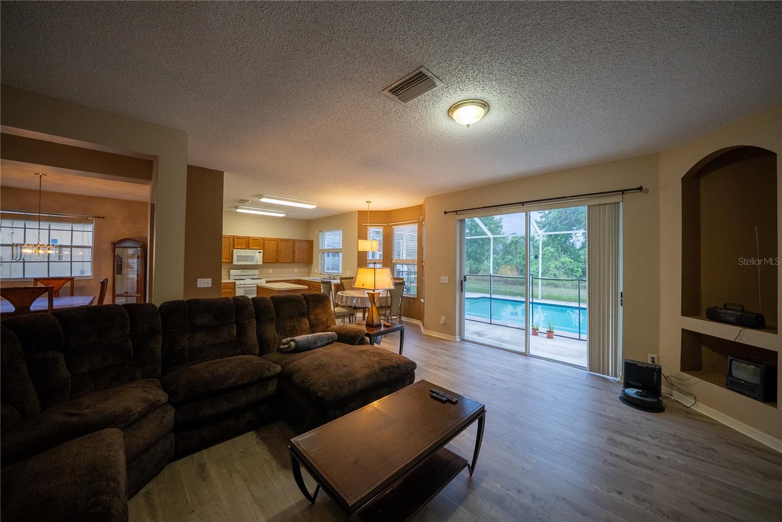 10526 BENEVA DR, TAMPA, FL, 33647