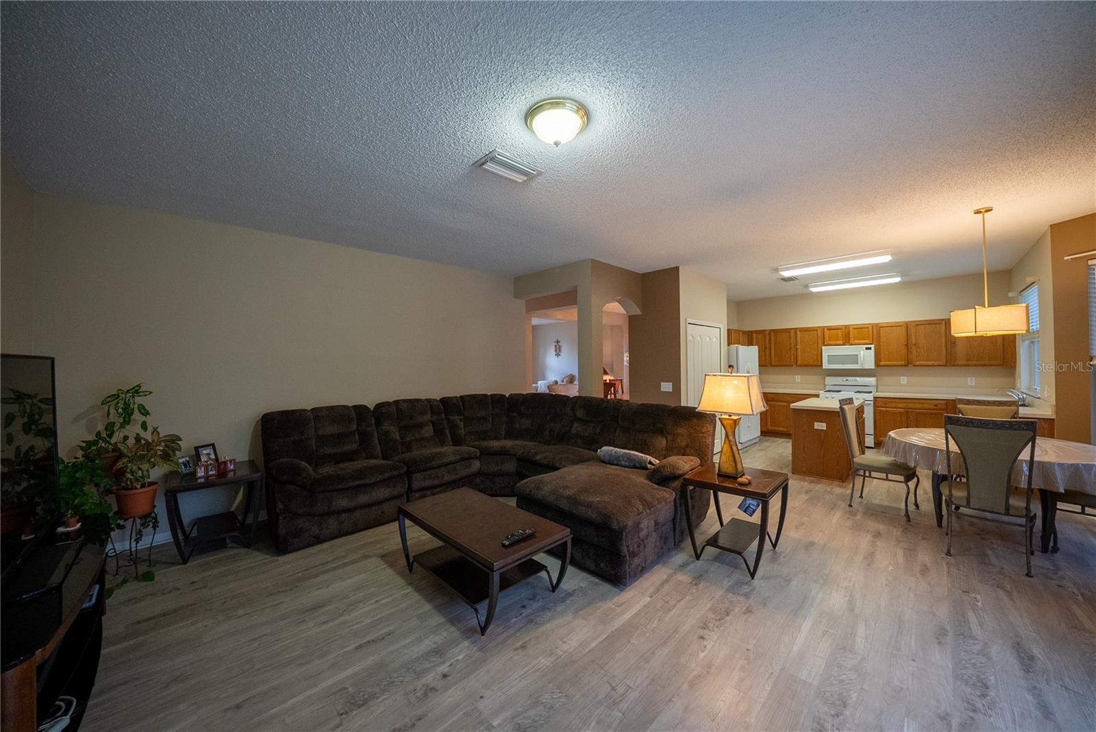 10526 BENEVA DR, TAMPA, FL, 33647