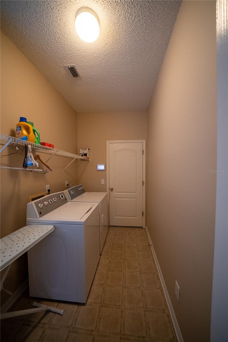 10526 BENEVA DR, TAMPA, FL, 33647