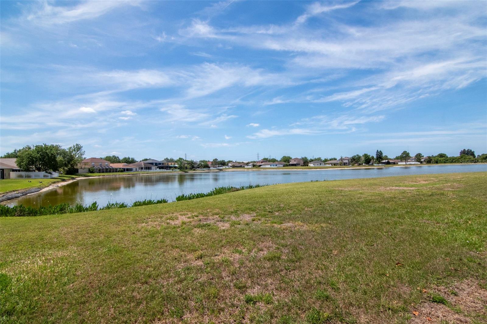 8408 CANTERBURY LAKE BLVD, TAMPA, FL, 33619