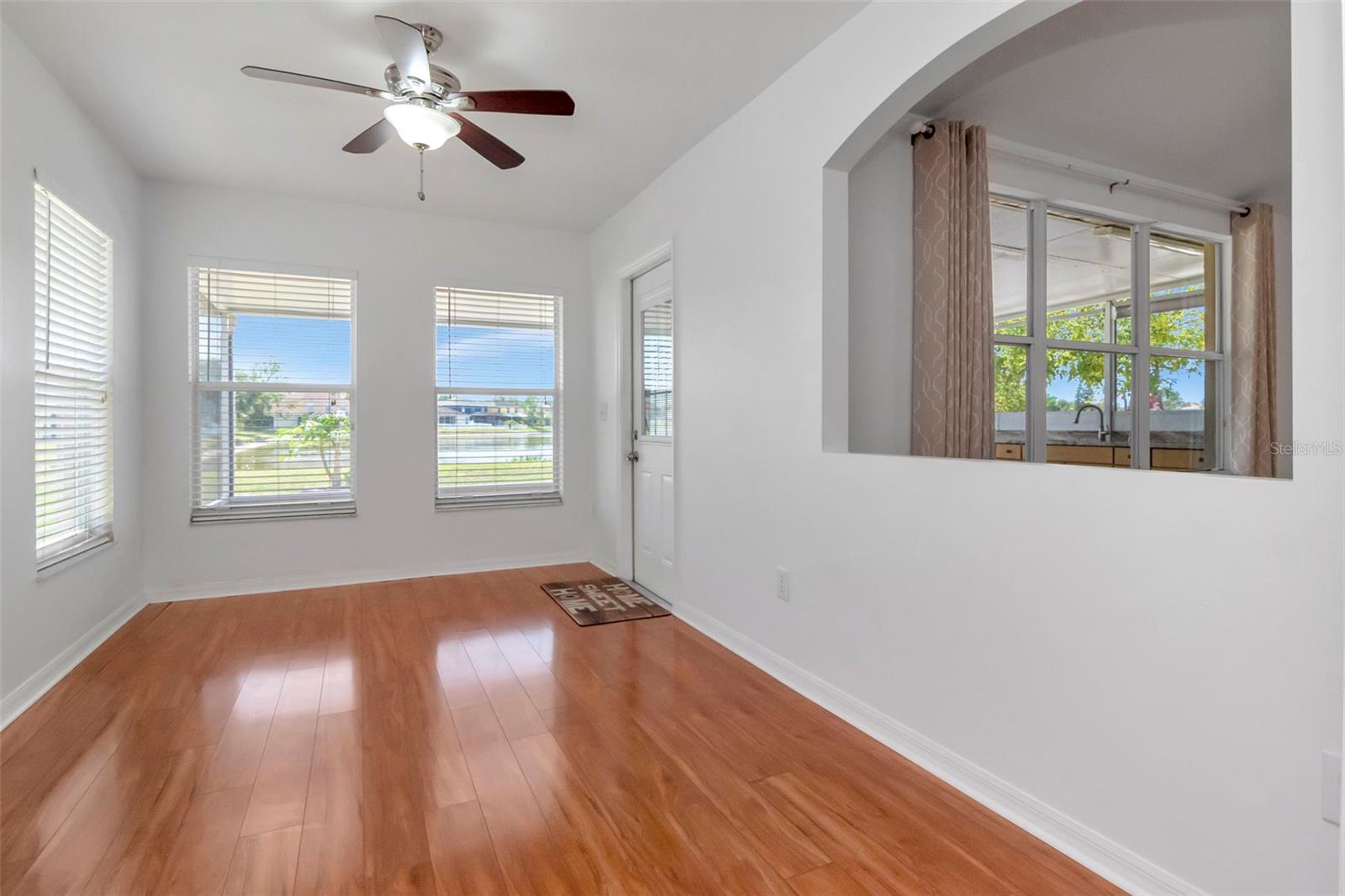 8408 CANTERBURY LAKE BLVD, TAMPA, FL, 33619