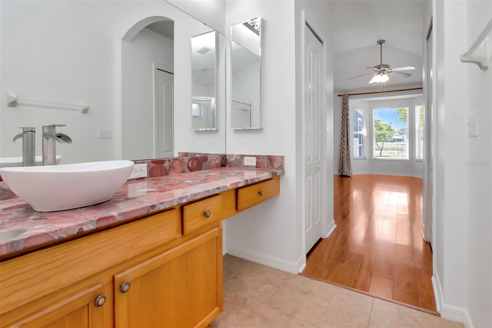 8408 CANTERBURY LAKE BLVD, TAMPA, FL, 33619