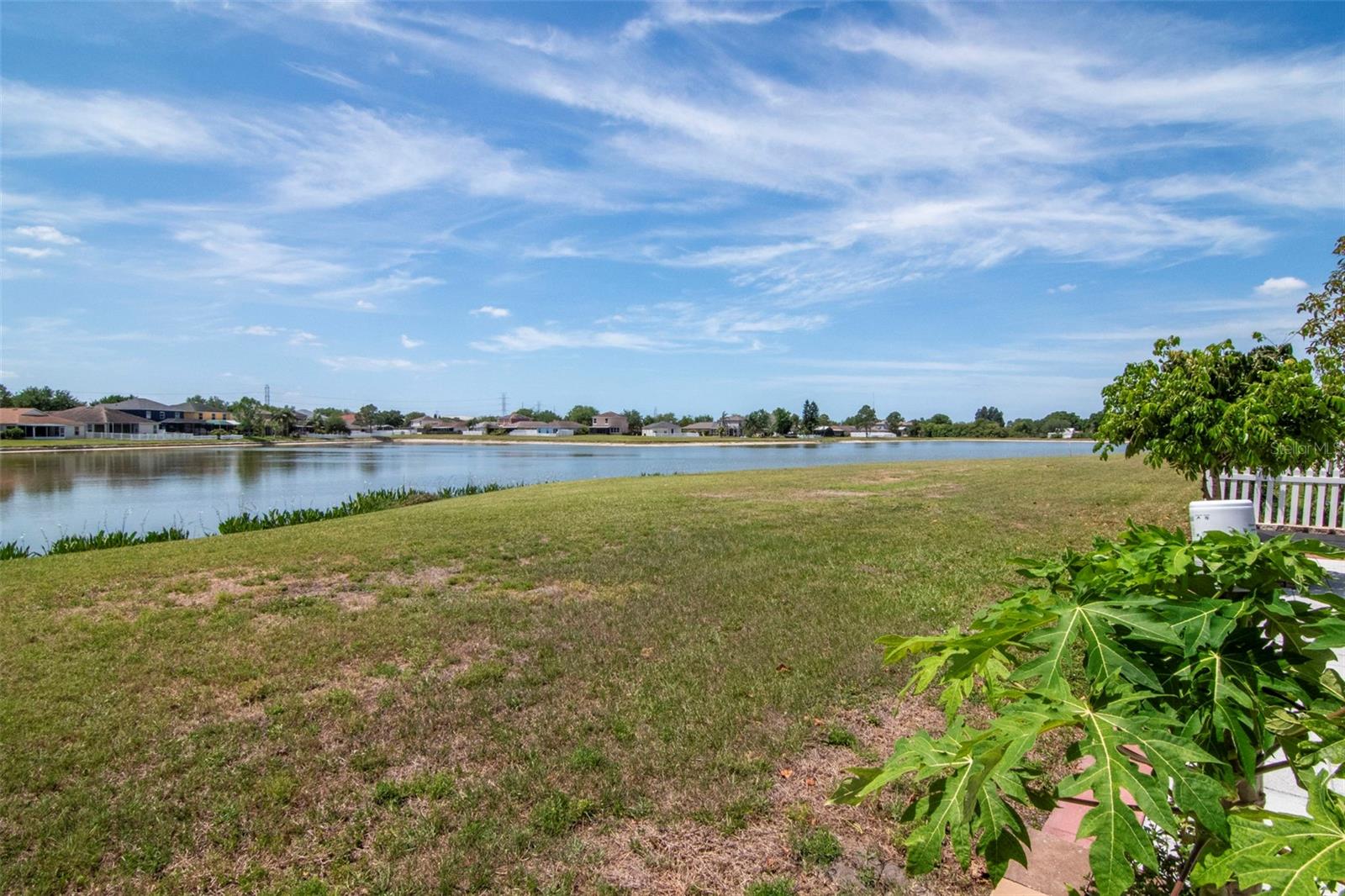 8408 CANTERBURY LAKE BLVD, TAMPA, FL, 33619