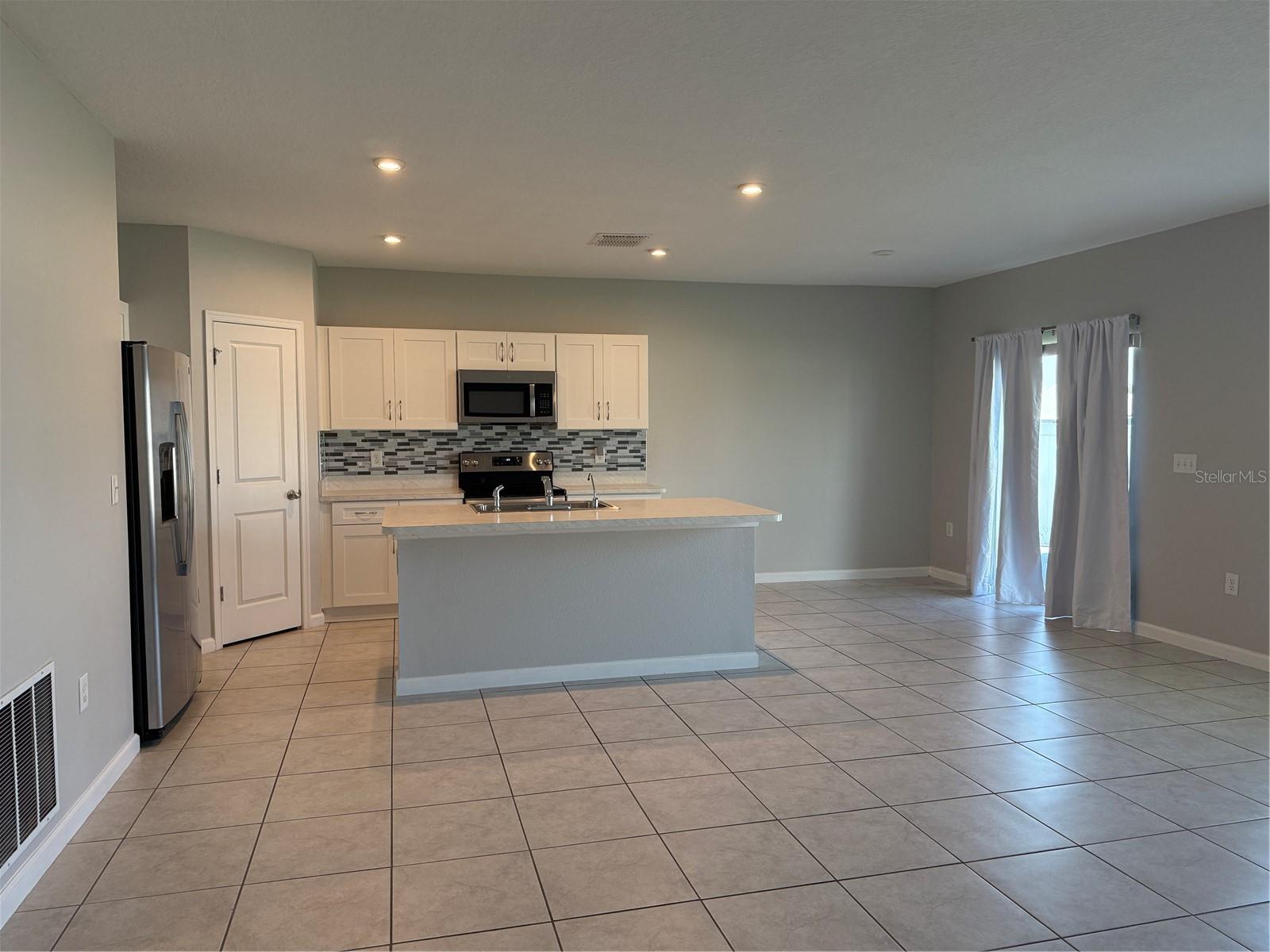 570 EAGLE LANDING BLVD SW, WINTER HAVEN, FL, 33880