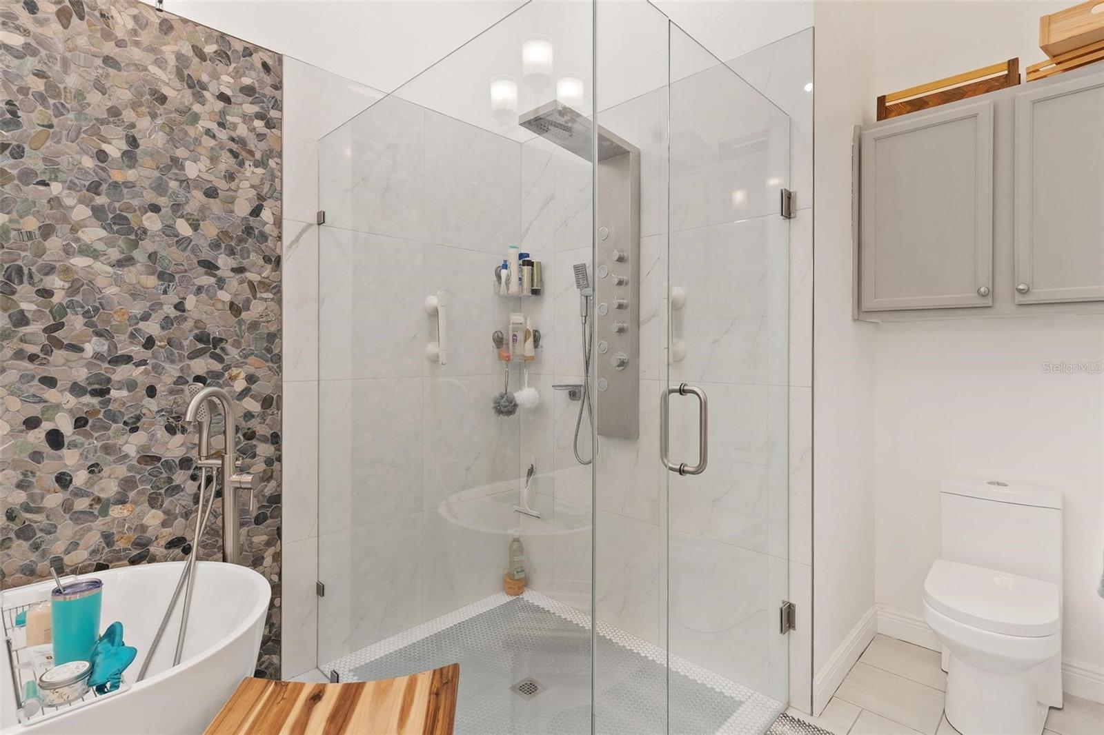 6020 TOPSAIL RD, LADY LAKE, FL, 32159