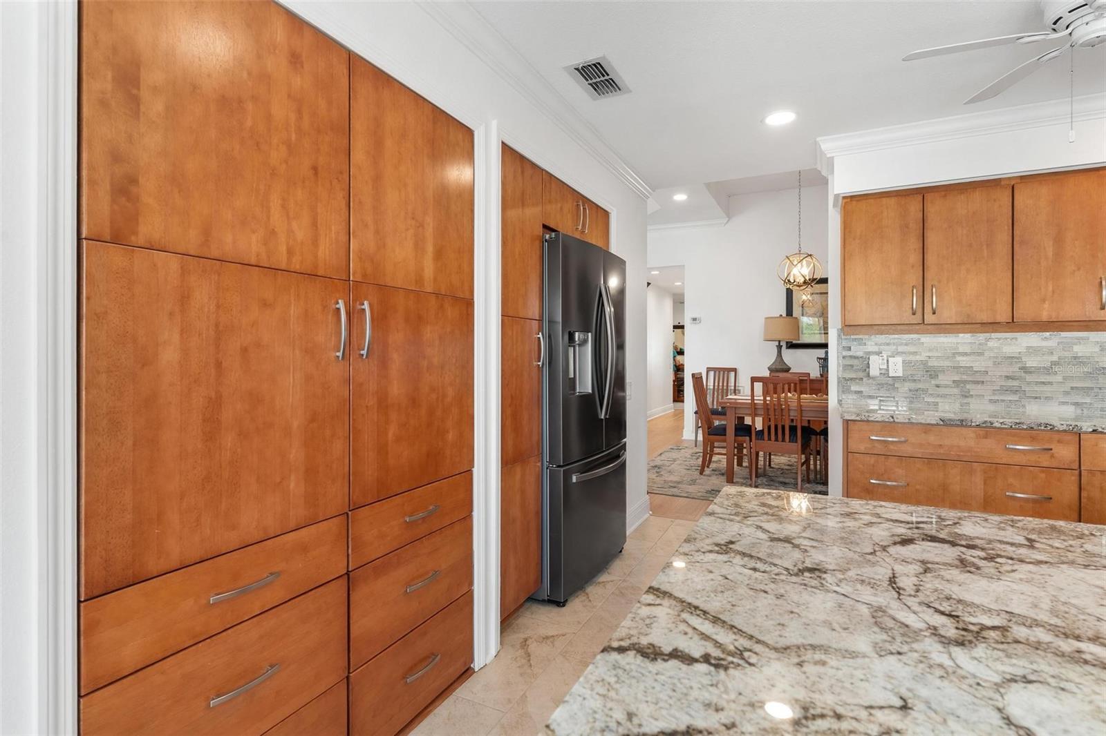 6020 TOPSAIL RD, LADY LAKE, FL, 32159