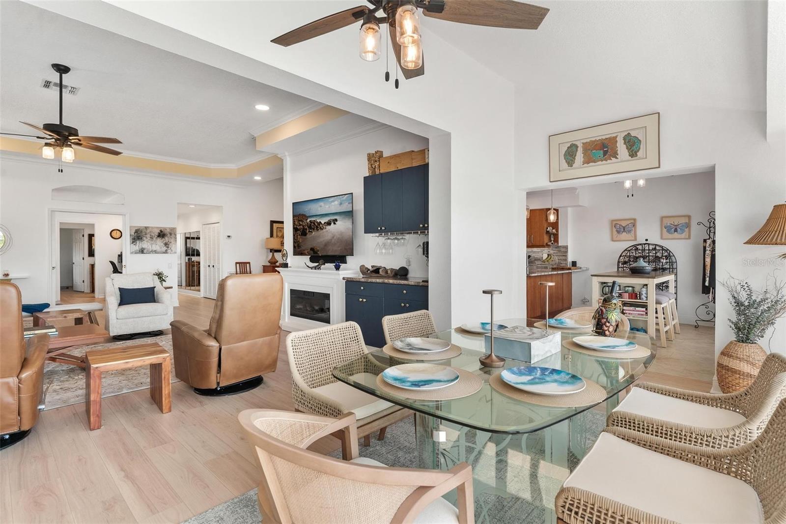 6020 TOPSAIL RD, LADY LAKE, FL, 32159