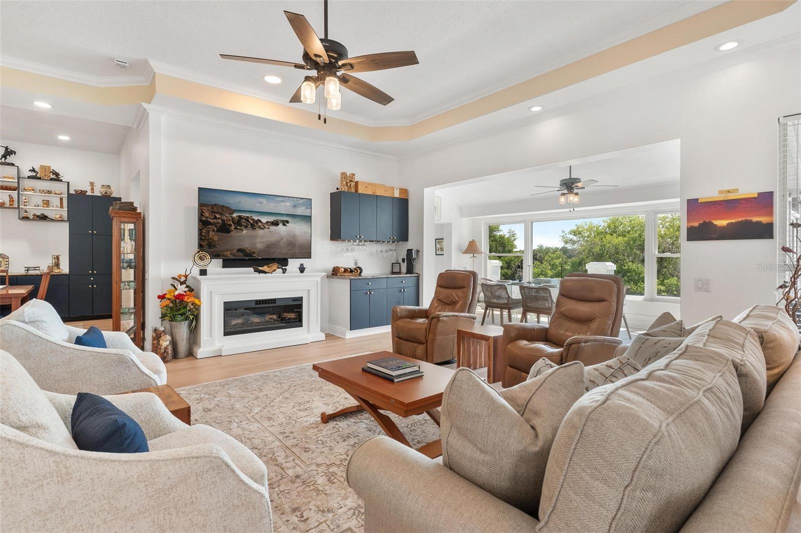 6020 TOPSAIL RD, LADY LAKE, FL, 32159