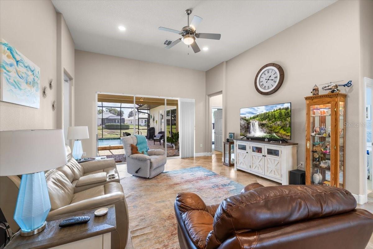 9020 PENELOPE DR, WEEKI WACHEE, FL, 34613