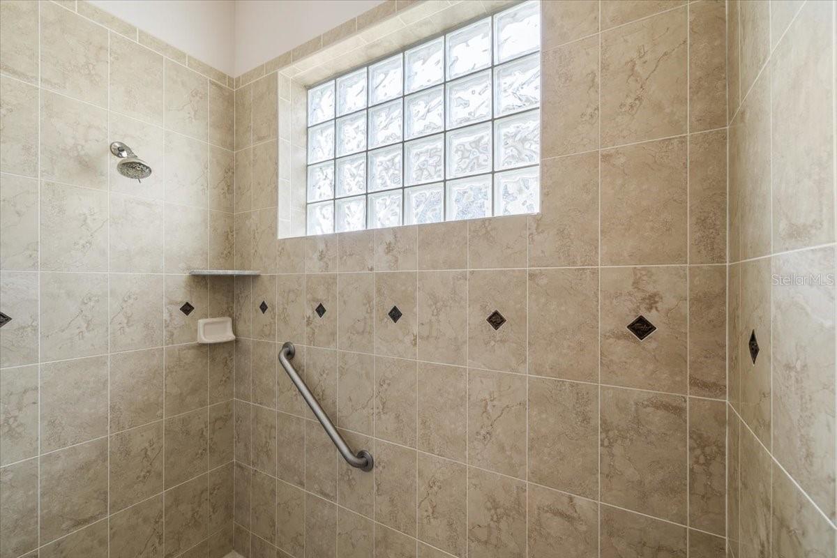 9020 PENELOPE DR, WEEKI WACHEE, FL, 34613