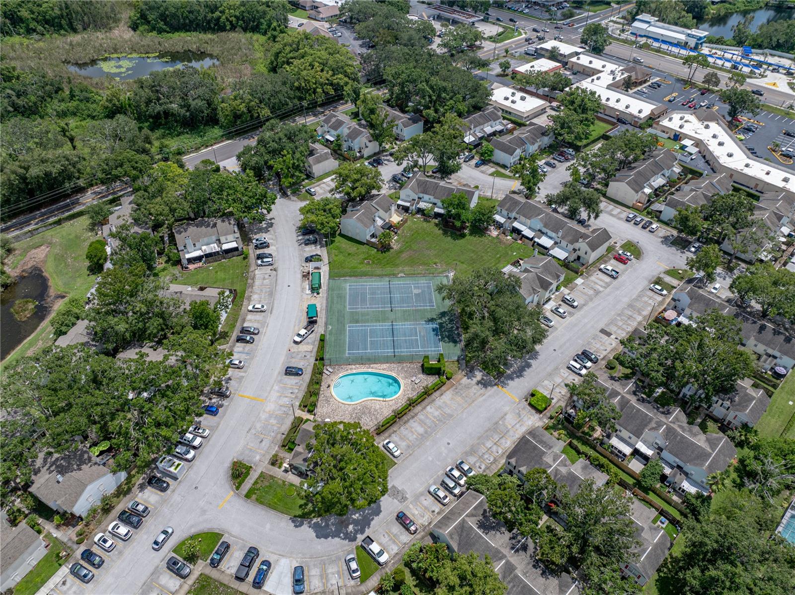 1816 MILL RUN CIR, TAMPA, FL, 33613