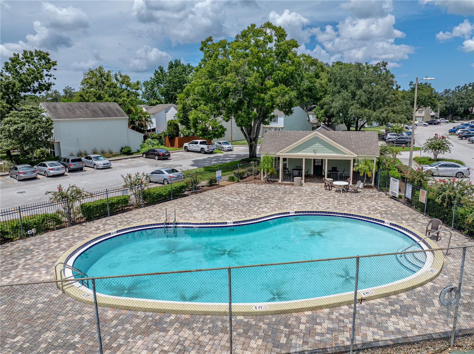 1816 MILL RUN CIR, TAMPA, FL, 33613