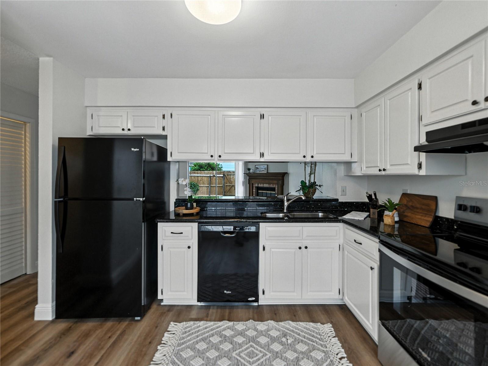 1816 MILL RUN CIR, TAMPA, FL, 33613