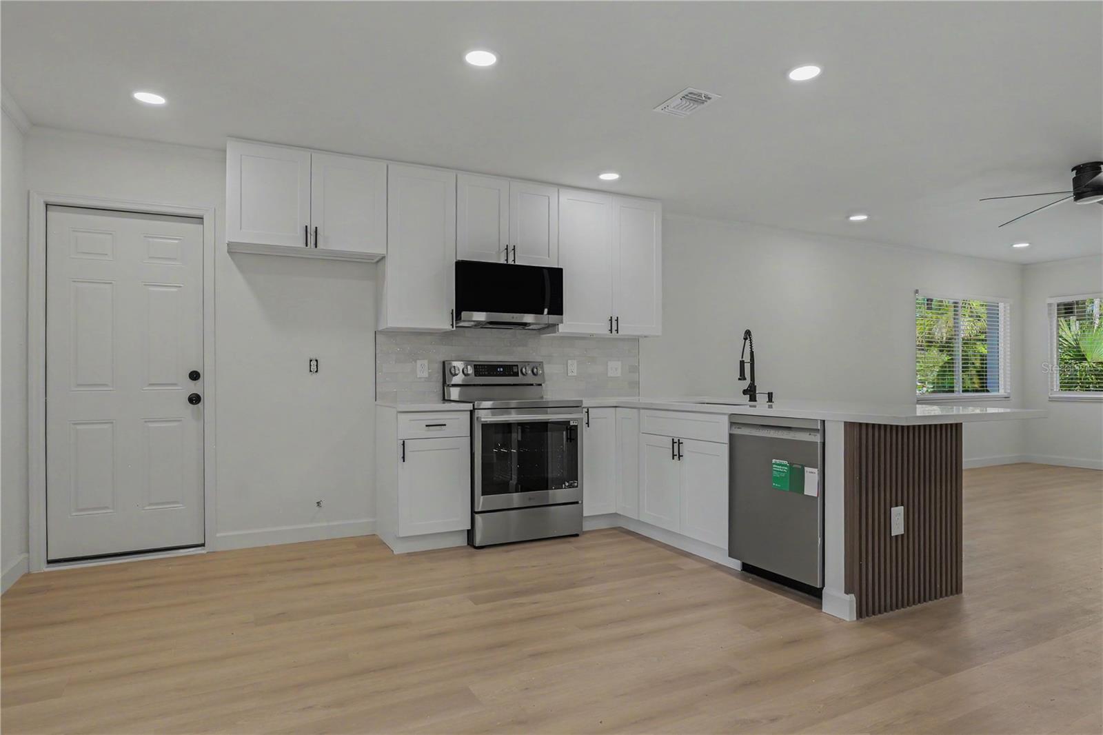 150 BROOKSIDE LN, PALM COAST, FL, 32137