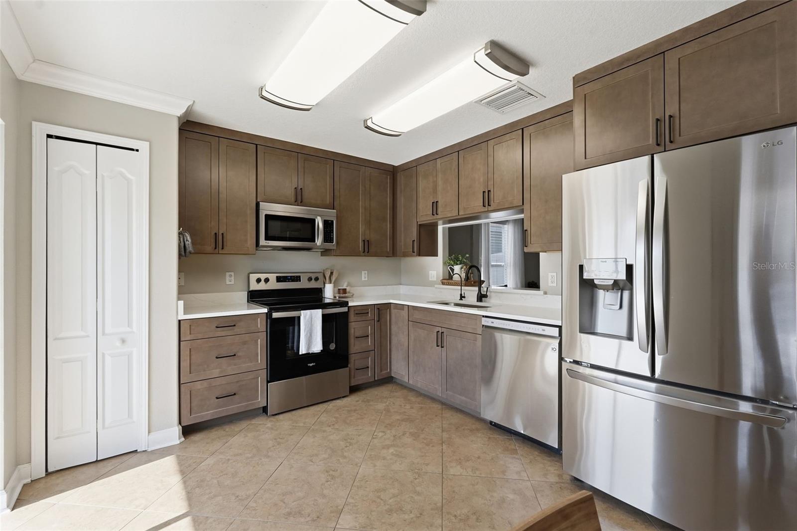 7323 LUMBER PORT DR, RUSKIN, FL, 33573